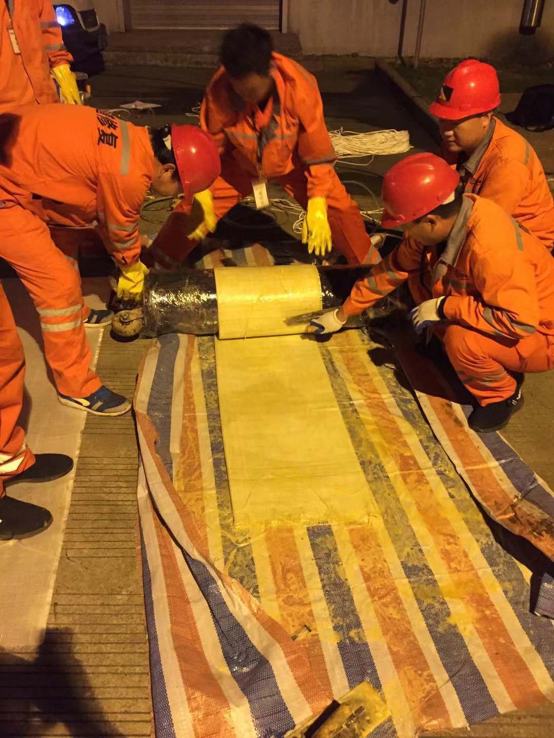 琼结CIPP局部树脂固化法